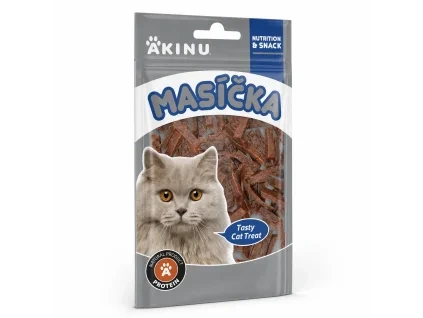 Akinu Masíčka Kachní nudličky pro kočky (204814) — packshot solo na bílém, náklon 15° (levá strana vpředu) replikovaný podle referenčního packshotu SKU 282033.